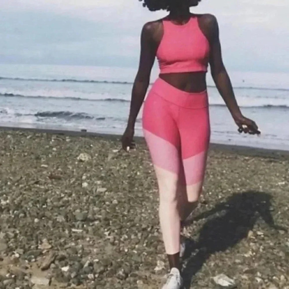 Outdoor Voices Pink Tri-Color 7/8 Spring Athletic Yoga Run Leggings Size: Small - Picture 6 of 11